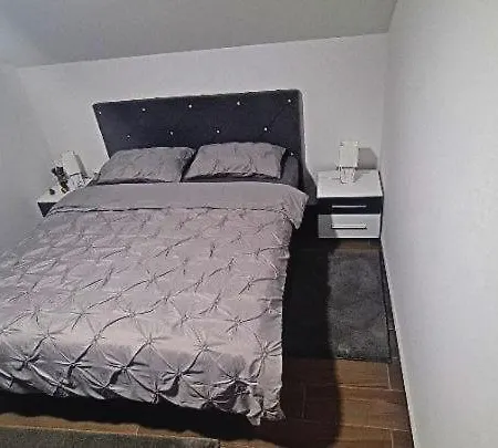 Mario Apartman